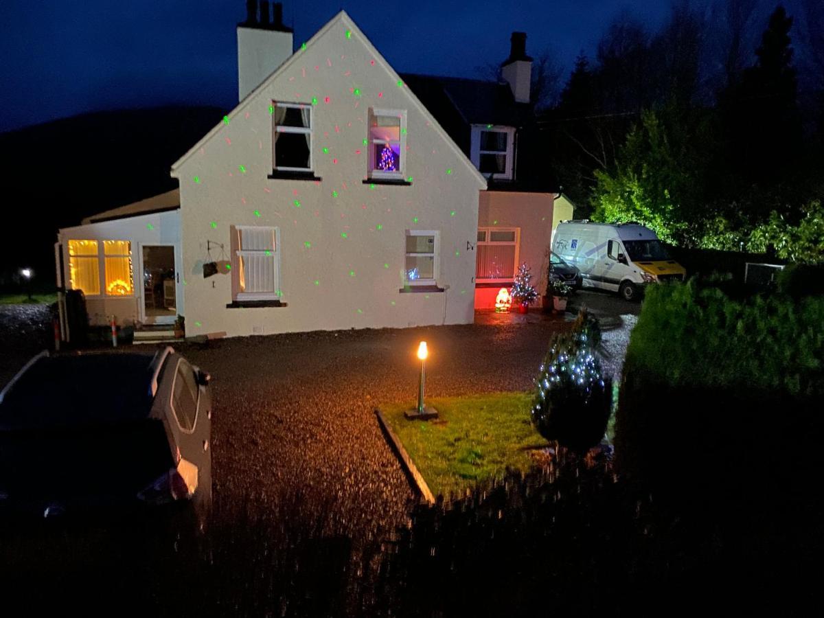 Campfield House Bed and Breakfast Fort William Exteriör bild